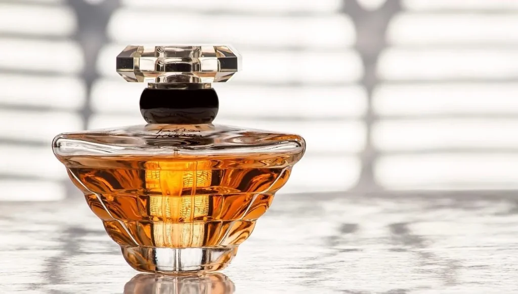 The Value of Regulated Mixing in Perfume Production